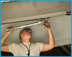 United Garage Door Vienna, VA 571-424-1008 - sidebar-door-install-15-05m